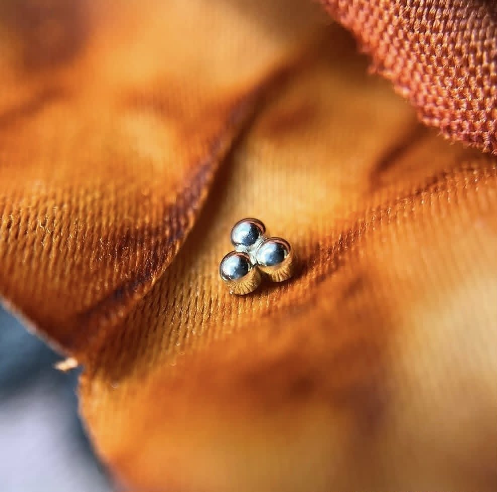 14k Gold 3 Bead Cluster Threadless End